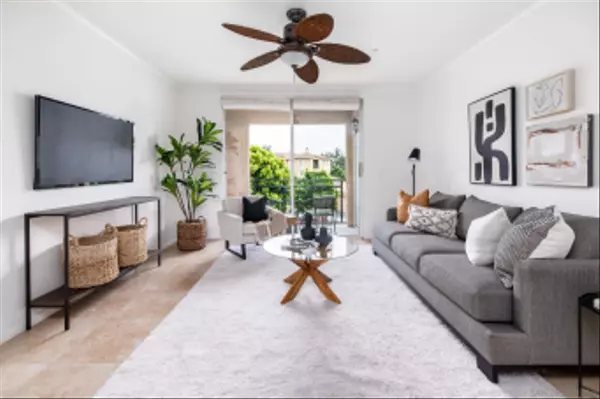 3840 Elijah Ct #825, San Diego, CA 92130