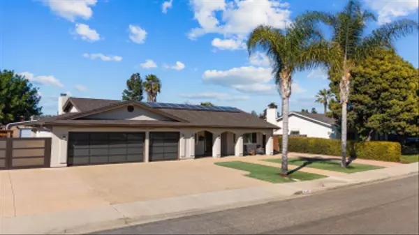 Bonita, CA 91902,5045 Glen View Pl