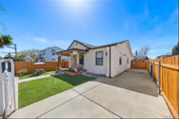 National City, CA 91950,236 B Ave