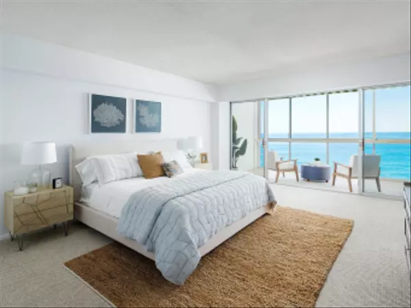 La Jolla, CA 92037,939 Coast Blvd #14C
