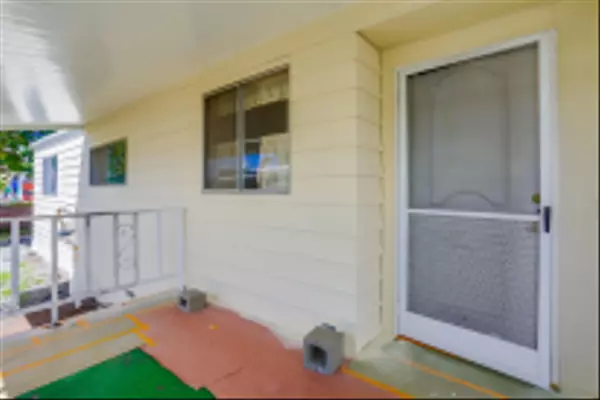 Vista, CA 92083,809 Olive Ave #11