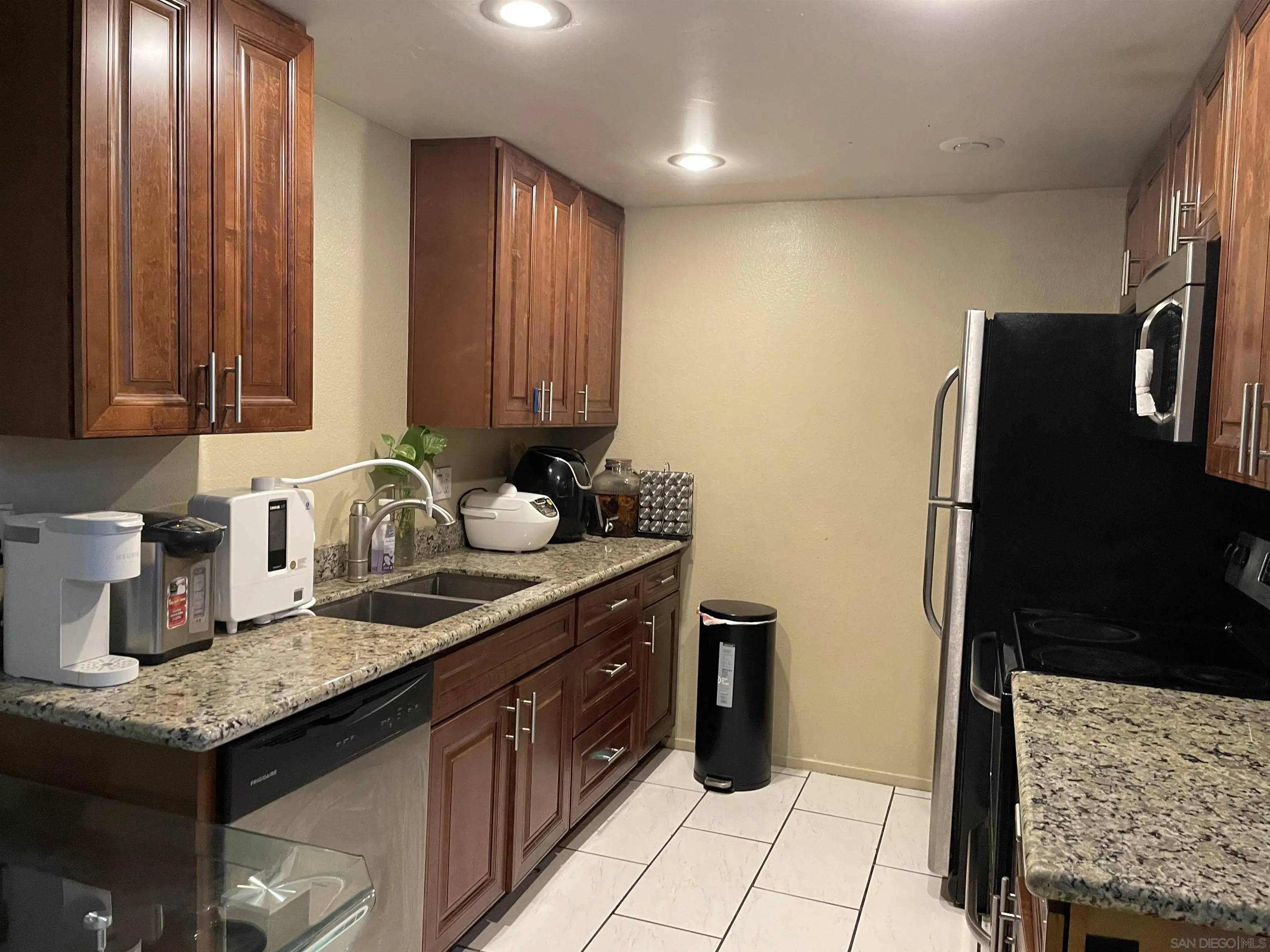 San Diego, CA 92126,10240 Black Mountain Rd #107