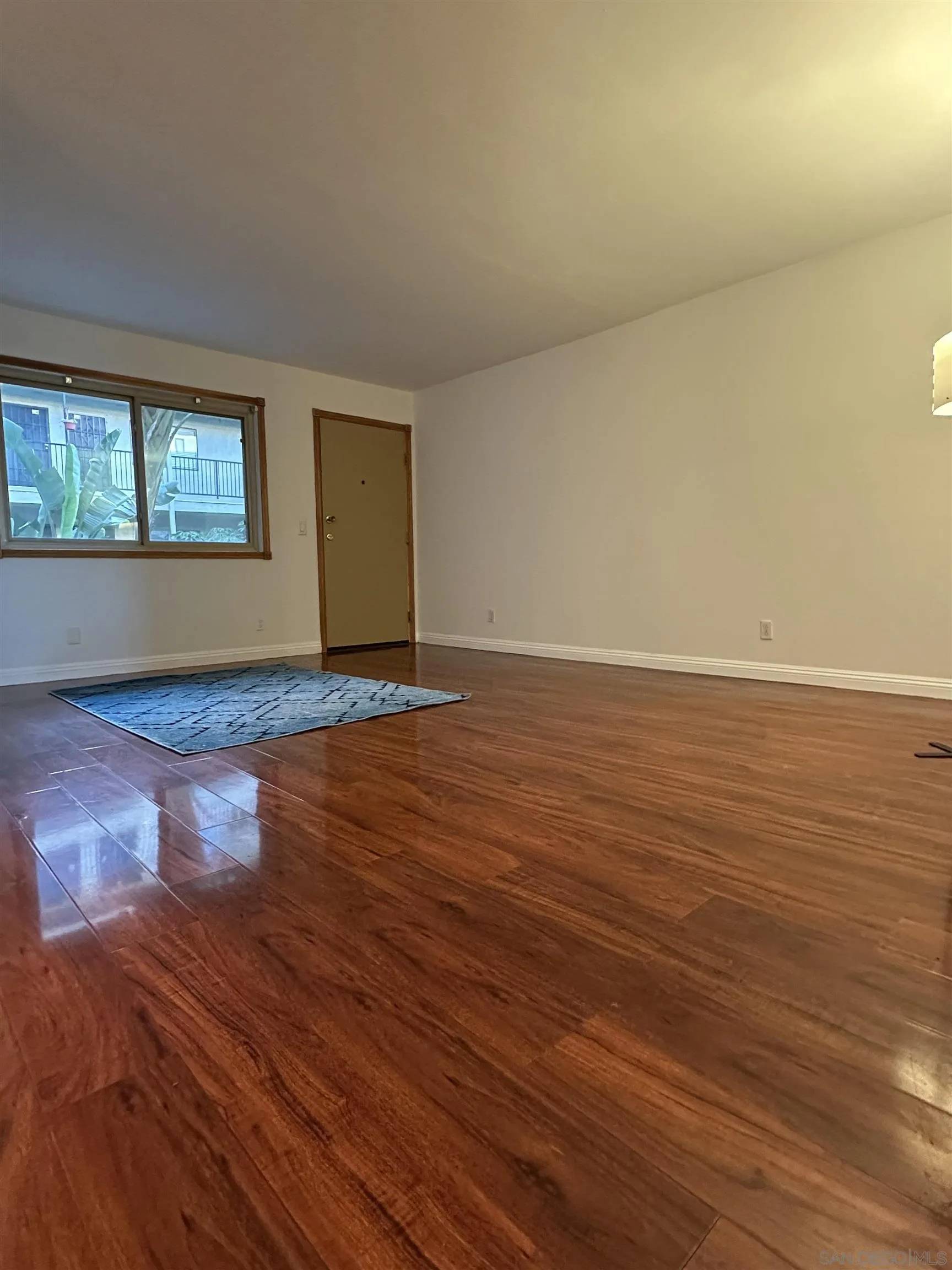 San Diego, CA 92116,3535 Monroe Ave #6