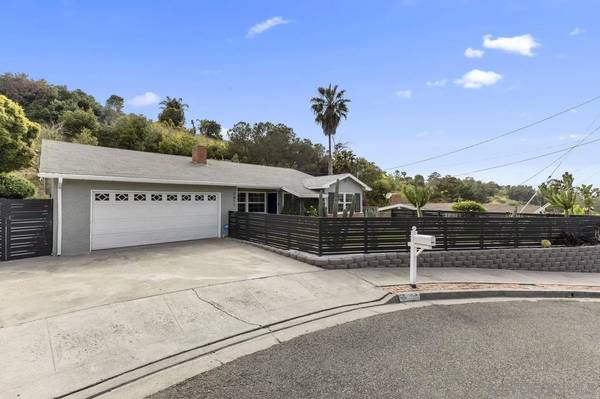Oceanside, CA 92054,2811 Turnbull St