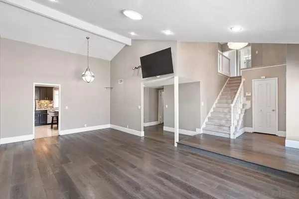 Fountain Valley, CA 92708,9388 Warbler Ave