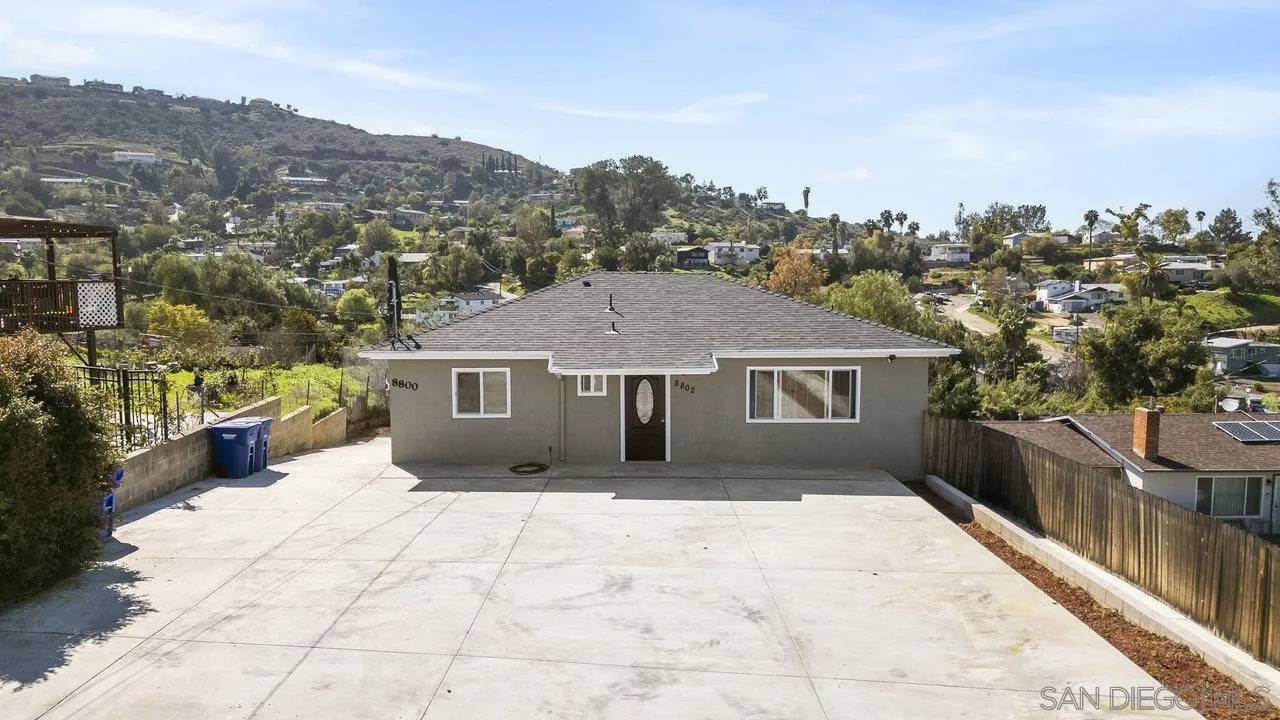 8800 - 8802 Almond Road, Lakeside, CA 92040