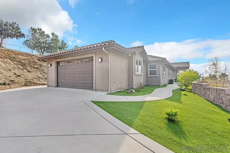 352 Sneath Way, Alpine, CA 91901