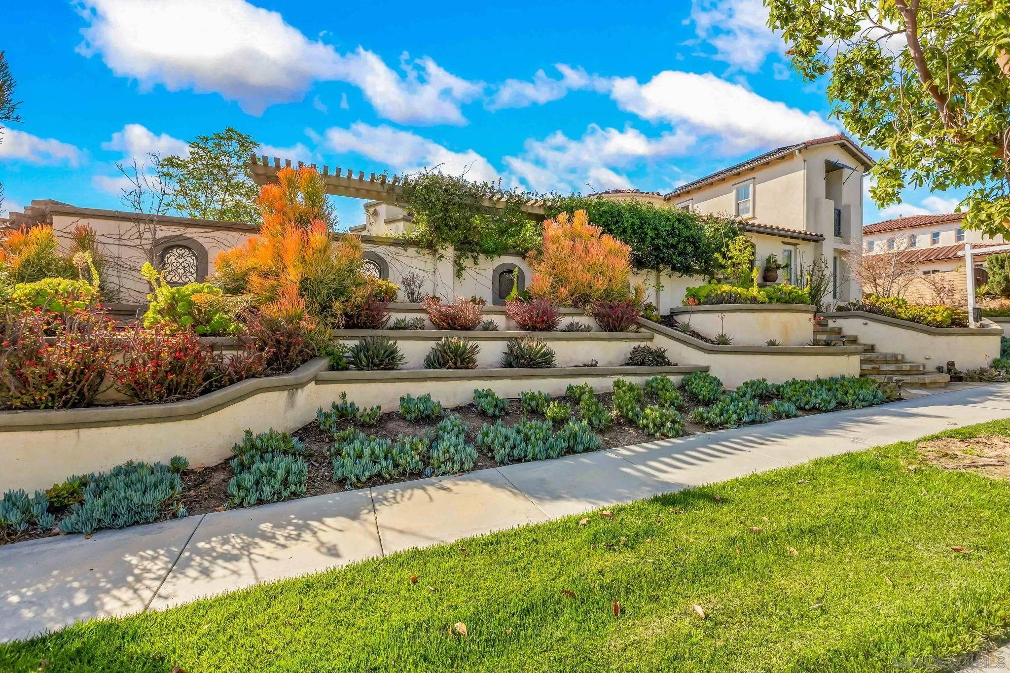 Chula Vista, CA 91914,278 Avenida Loretta