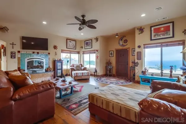 Lakeside, CA 92040,12448 Yerba Valle Rd