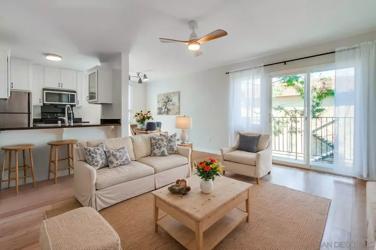 San Diego, CA 92115,4860 Rolando Ct #36