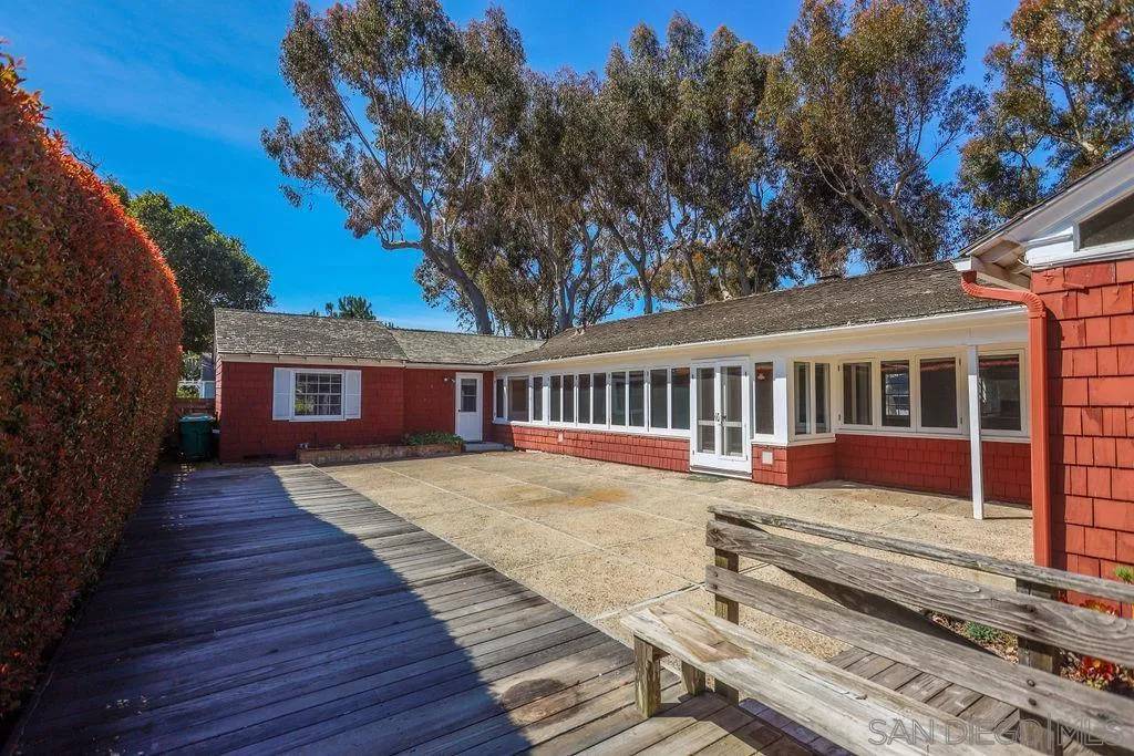 San Diego, CA 92106,3710 Warner St
