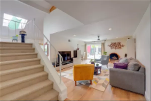 San Diego, CA 92119,7690 Volclay Drive