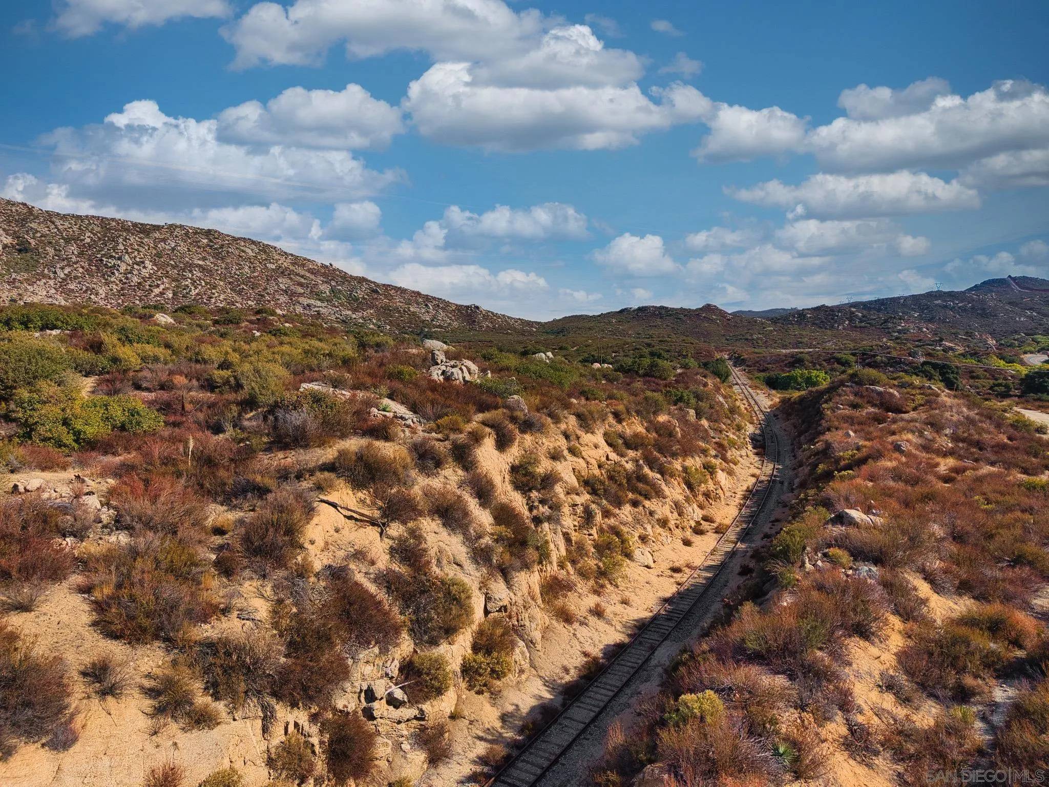 Campo, CA 91906,28909 Hwy 94 #25