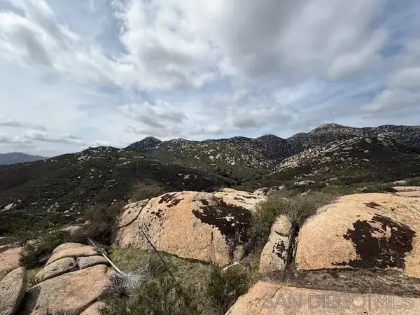 Jamul, CA 91935,Barrett Lake Rd #na