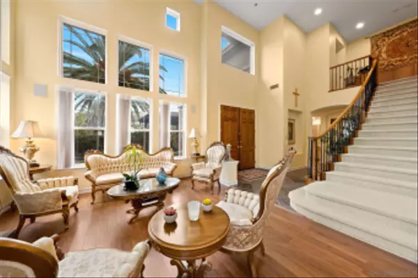 11766 Treadwell Dr, Poway, CA 92064