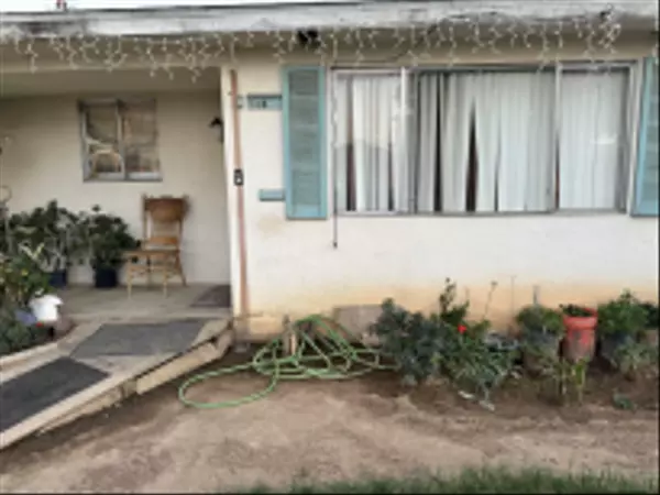 Clovis, CA 93612,872 W Fairmont Ave