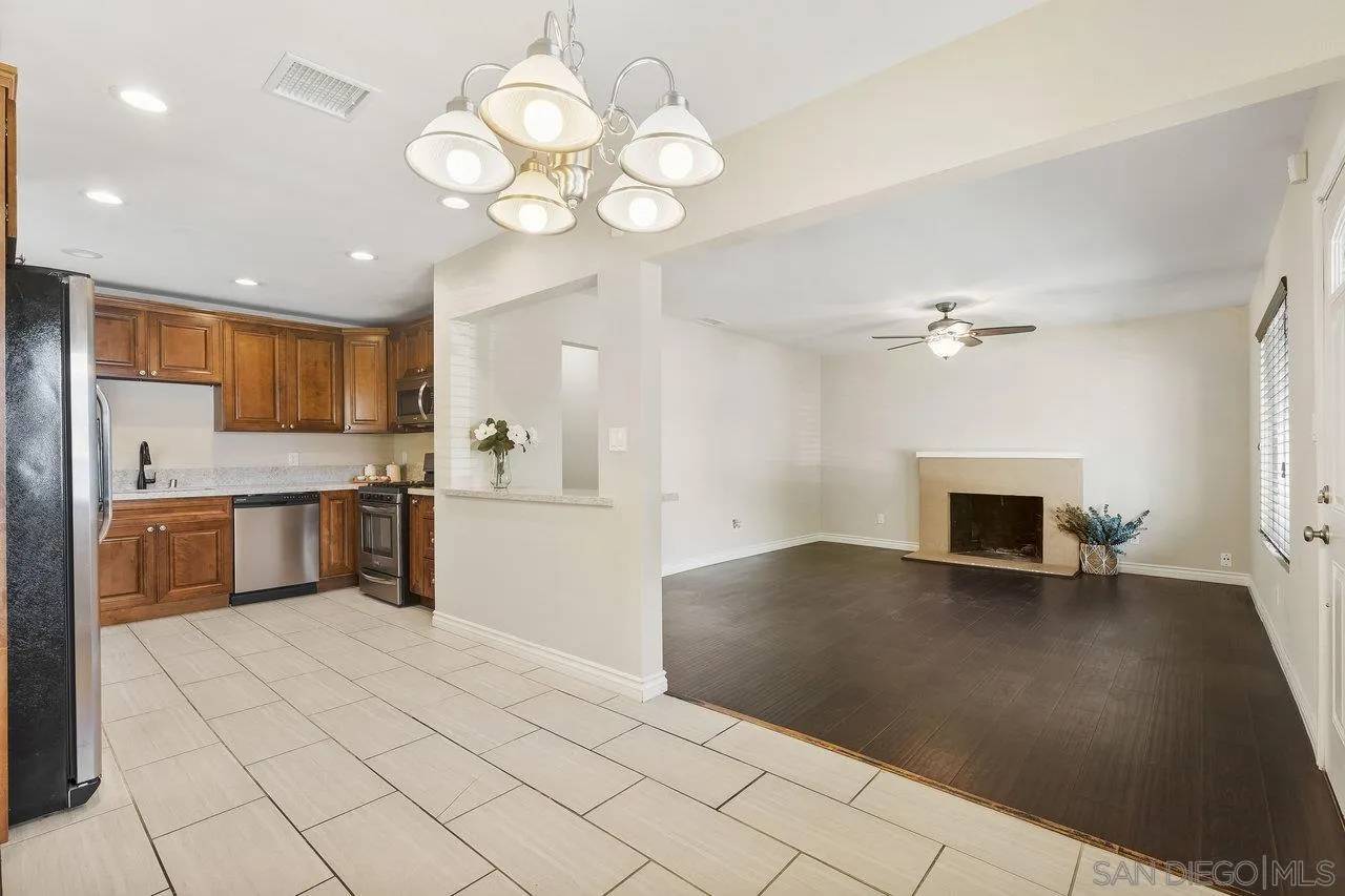 6203 Alderley St, San Diego, CA 92114