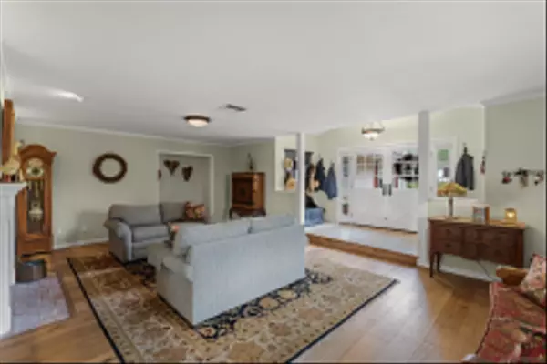 Poway, CA 92064,16327 Woodson View Rd