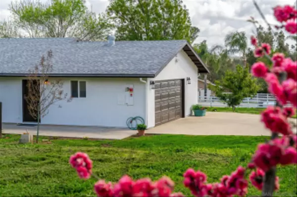 Ramona, CA 92065,671 Moonlight Way