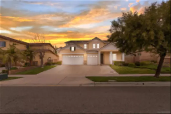 16022 Cascade Dr, Fontana, CA 92336