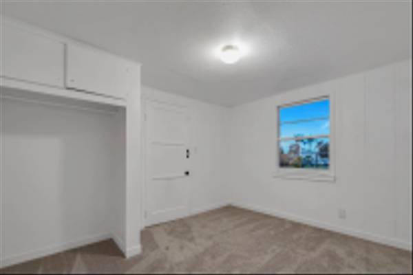 Escondido, CA 92025,1104 S Escondido Blvd