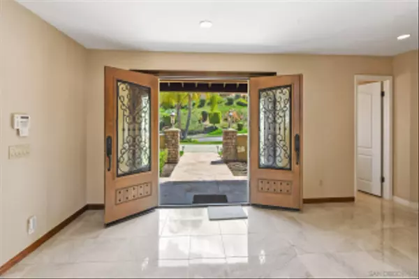 Poway, CA 92064,13000 Lomas Verdes Dr