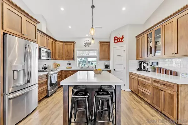 Ramona, CA 92065,1652 Gam Lane