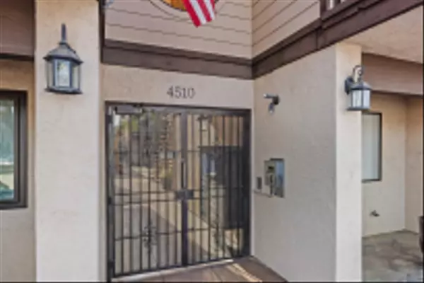 San Diego, CA 92116,4510 34Th St #7