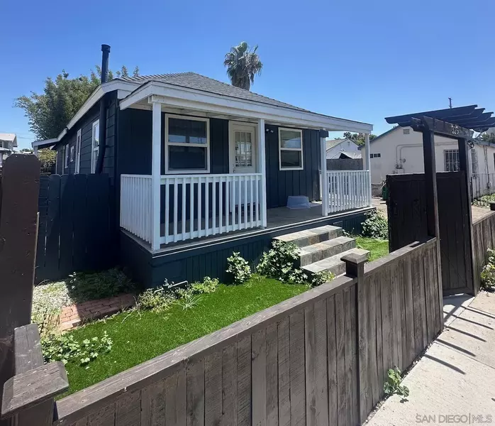 327 - 329 28th St, San Diego, CA 92102