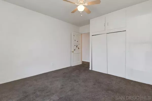 Spring Valley, CA 91977,8941 Switzer Dr