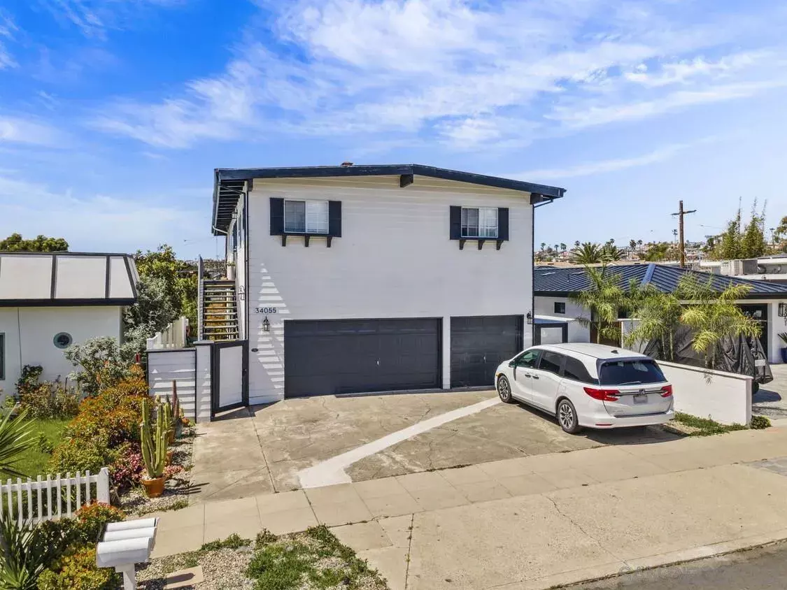 Dana Point, CA 92629,34055 Alcazar Dr