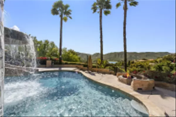 Escondido, CA 92029,3449 Via Loma Vista