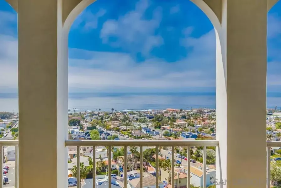 1001 Genter Street #10G, La Jolla, CA 92037