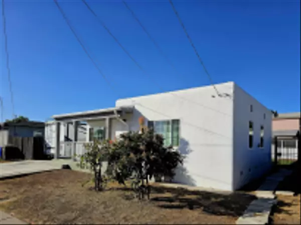 National City, CA 91950,425 E 16Th St
