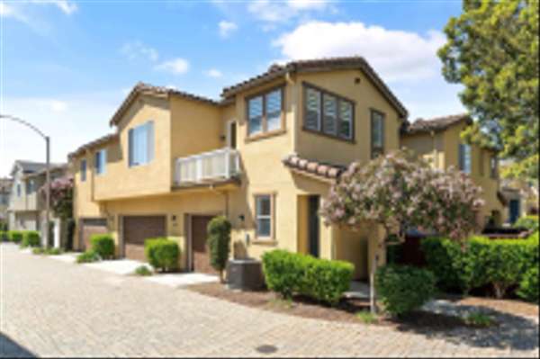 1564 Rose Garden Ln, Chula Vista, CA 91915