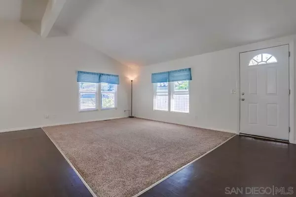 San Diego, CA 92128,14955 Avenida Venusto #35