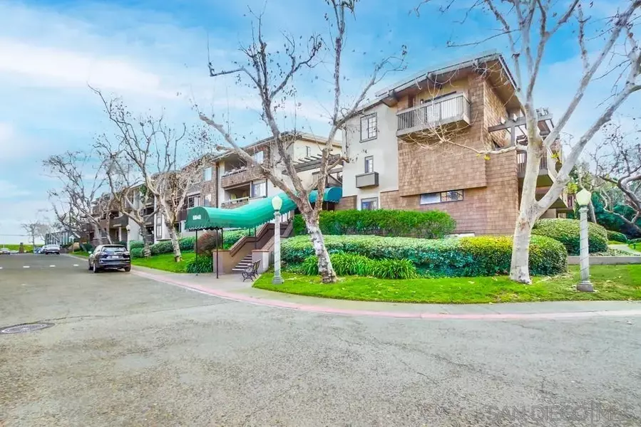 8840 Villa La Jolla Drive #308, La Jolla, CA 92037