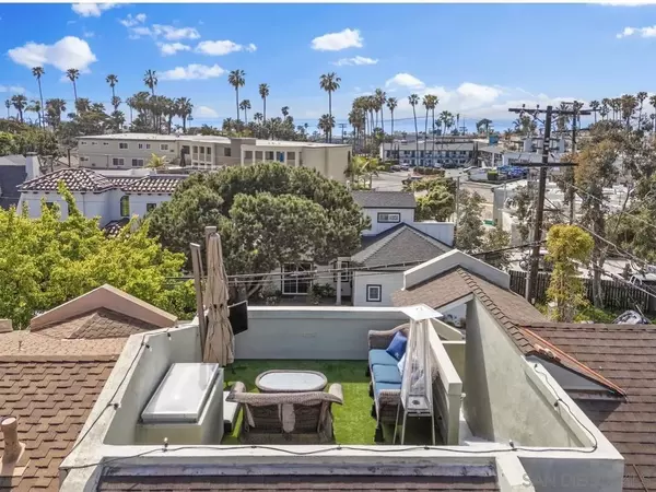 La Jolla, CA 92037,6755 Tyrian St