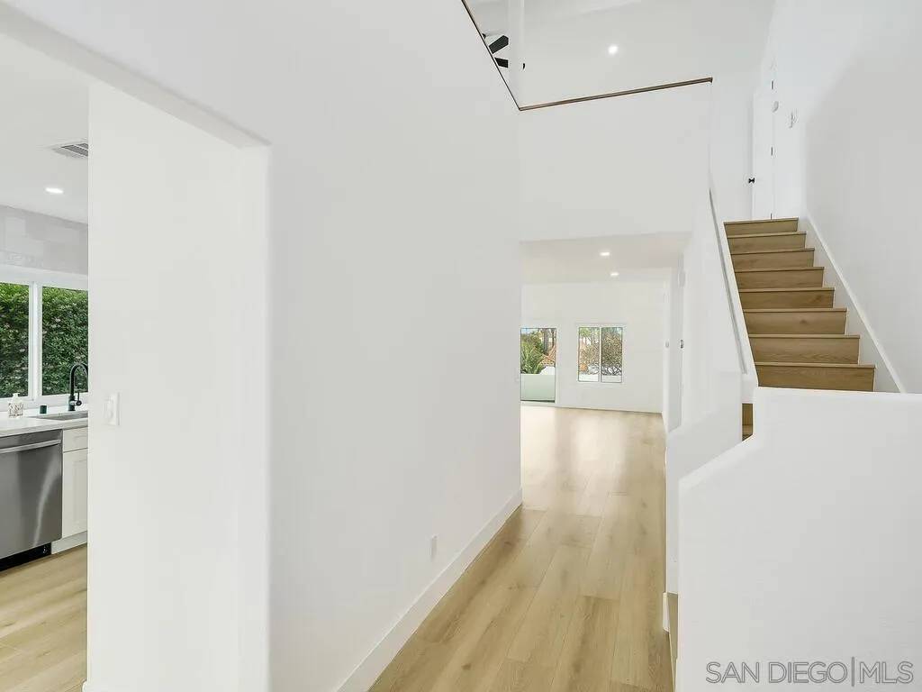 Oceanside, CA 92056,4951 DELOS WAY
