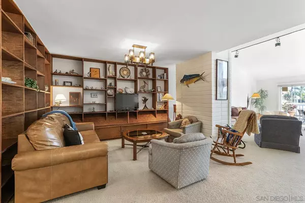 Coronado, CA 92118,85 Catspaw Cpe