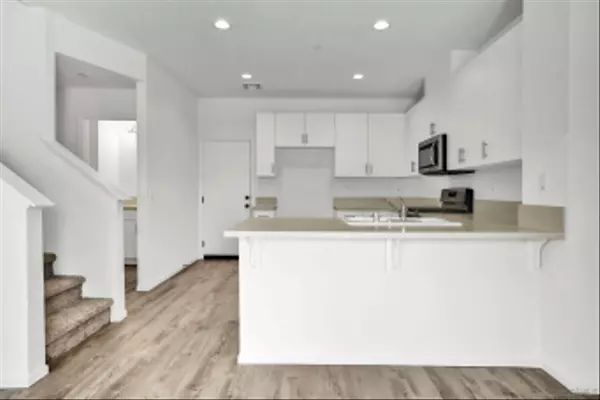 Valley Center, CA 92082,28203 Verdant Ct