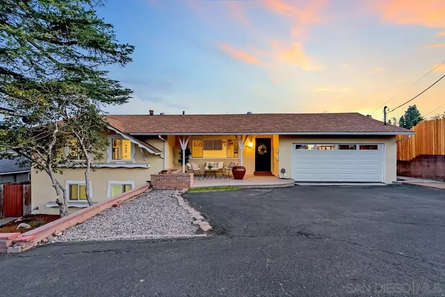 6789 Alamo Way, La Mesa, CA 91942