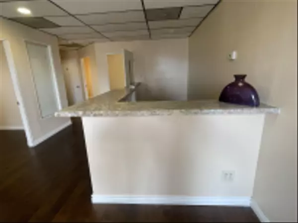 San Diego, CA 92123,4550 Kearny Villa Dr