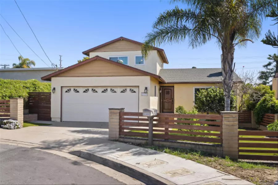 2725 C Ave, National City, CA 91950