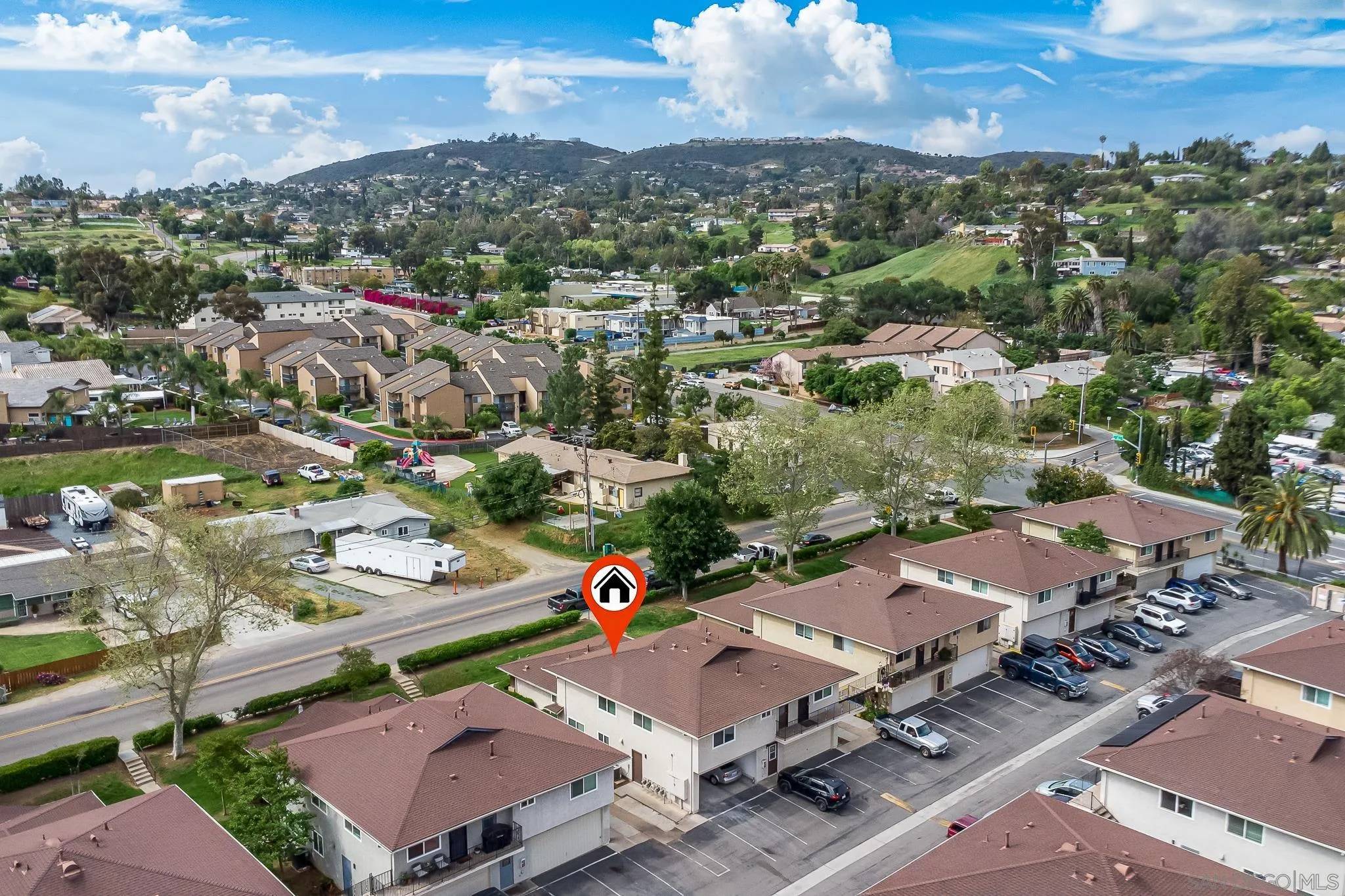 Lakeside, CA 92040,12126 Lemon Crest Dr #3