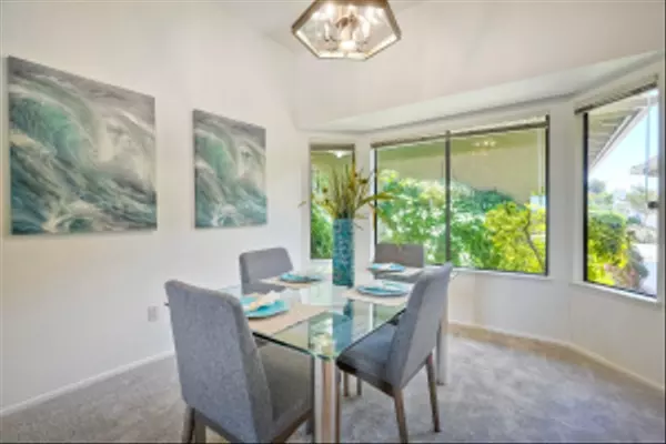 San Diego, CA 92128,18222 Via Guadalmina