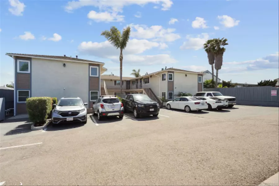 481 Palm Ave, Imperial Beach, CA 91932