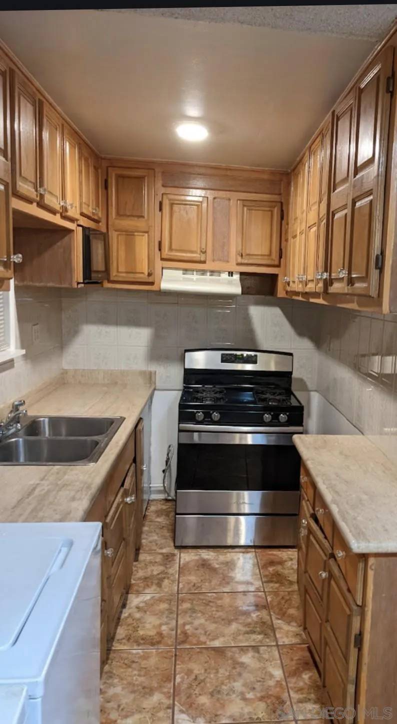 12700 Av.Circunvalacion Fracc. Tomas Aquino, Tijuana, CA 99999