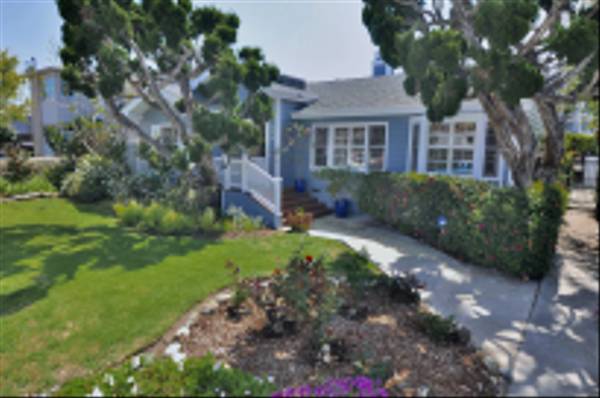 La Jolla, CA 92037,529 Fern Glen