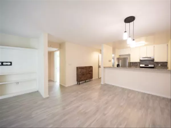 San Diego, CA 92108,1625 SW Hotel Cir S #C211